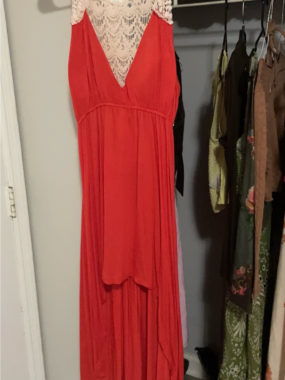 Love Chesley Coral Lace-Back High-Low Maxi Dress